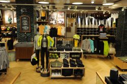 lululemon athletica 4